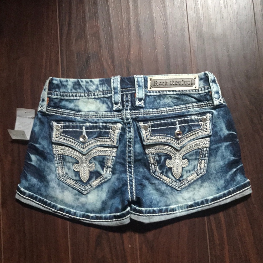 NWT Ena Rock Revival (25)